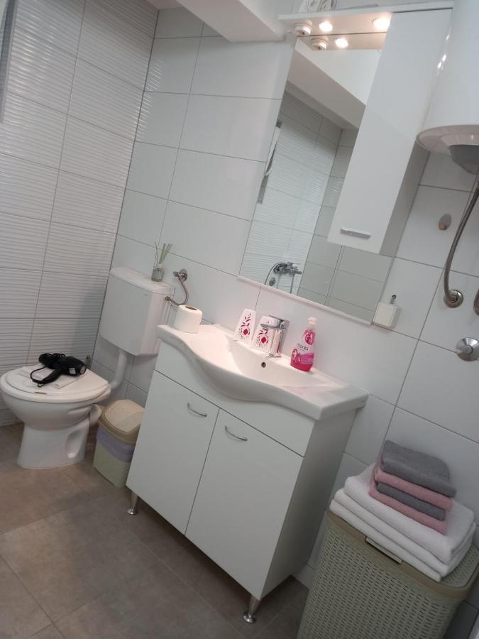 Aine apartman u centru grada Mostar Exterior foto
