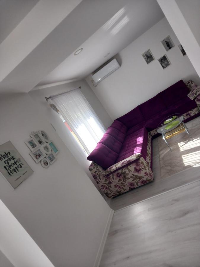 Aine apartman u centru grada Mostar Exterior foto