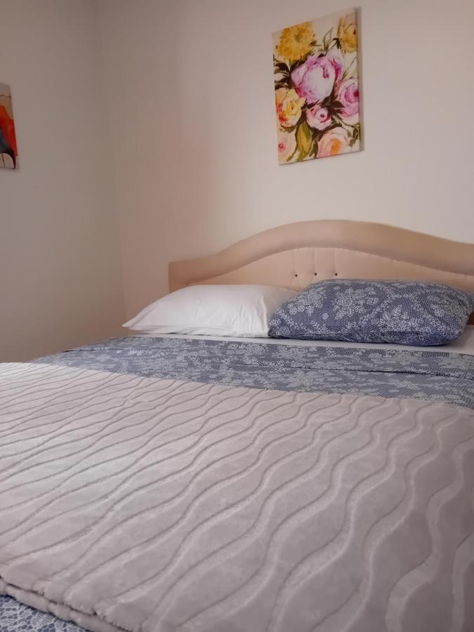 Aine apartman u centru grada Mostar Exterior foto