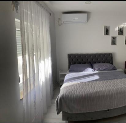 Aine apartman u centru grada Mostar Exterior foto
